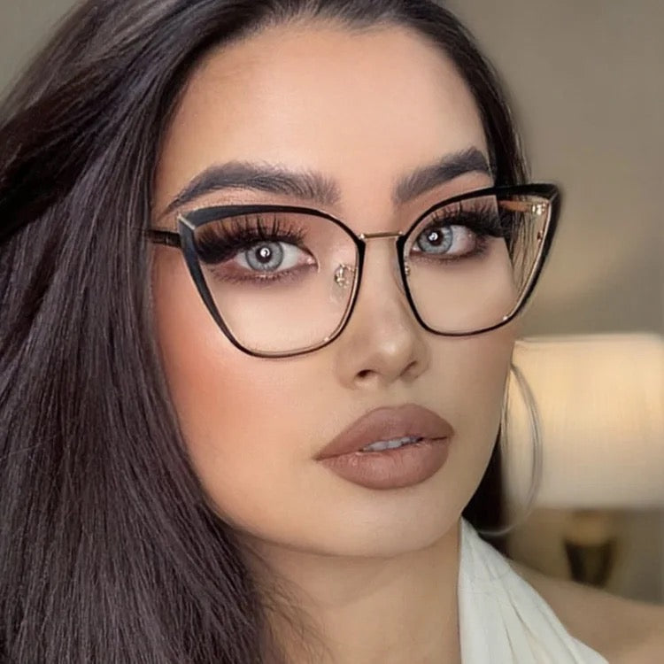 Mila Cat Eye Frames