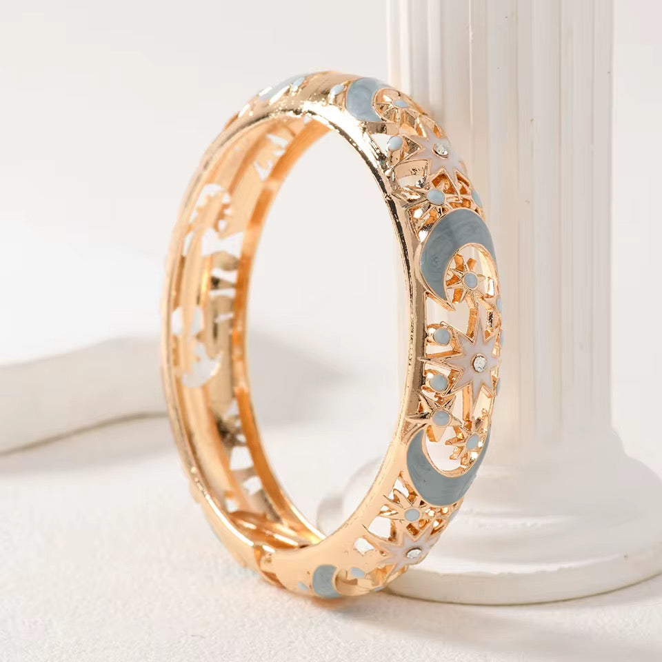 MOONLIGHT COLLECTION