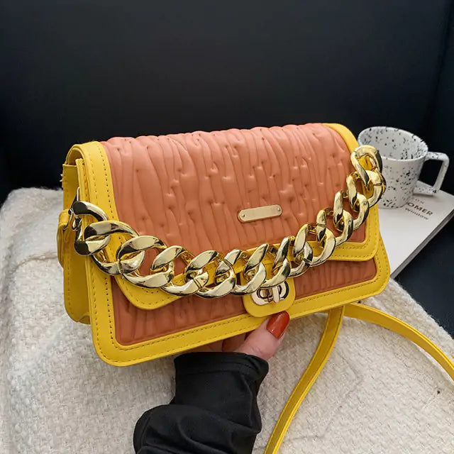 Mia Thick Chain Handbag